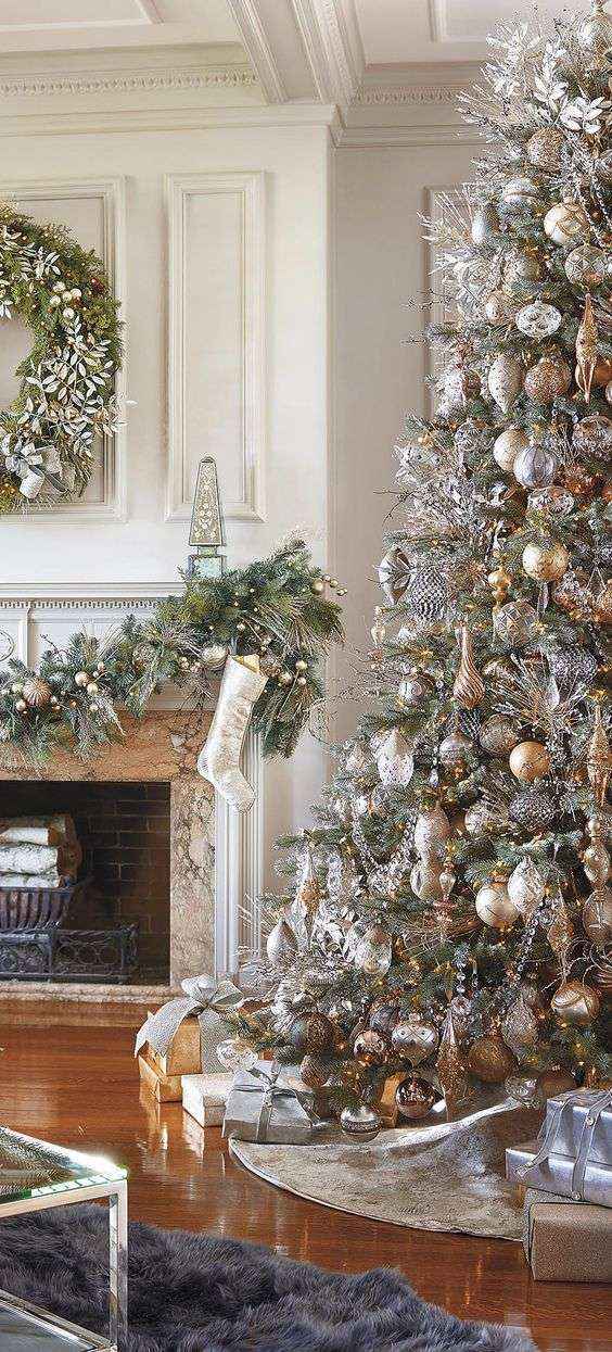 Albero di Natale in stile vintage
