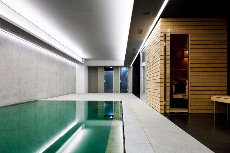 Area piscina in stile minimal