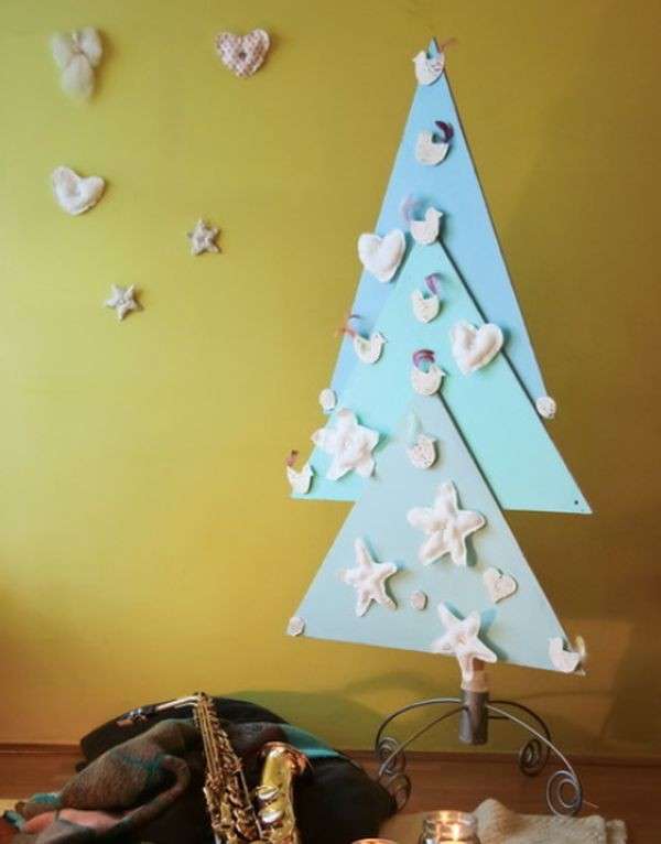 Arredare casa a Natale, un albero di natale stravagante