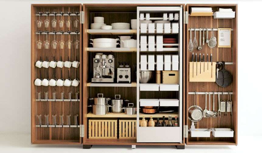 Bulthaup, la cucina a scomparsa in legno e inox