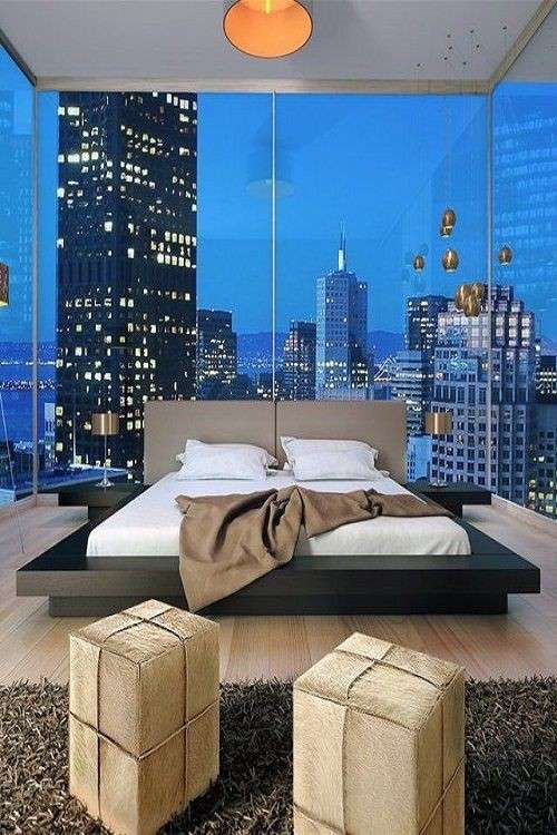 Camera da letto con vista sulla città