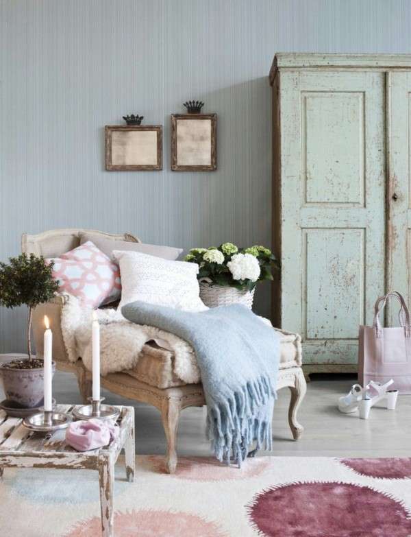 Carta da parati a righe shabby chic 