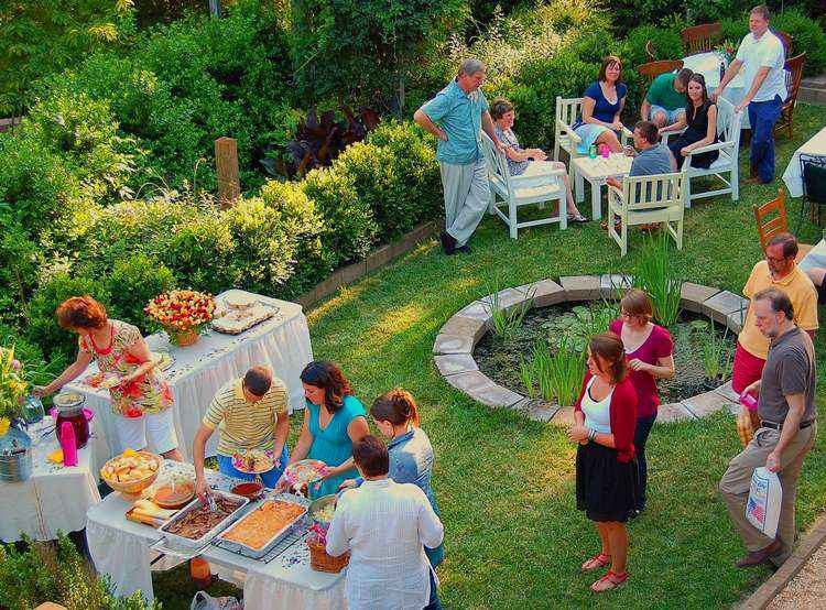 Come organizzare una festa in giardino