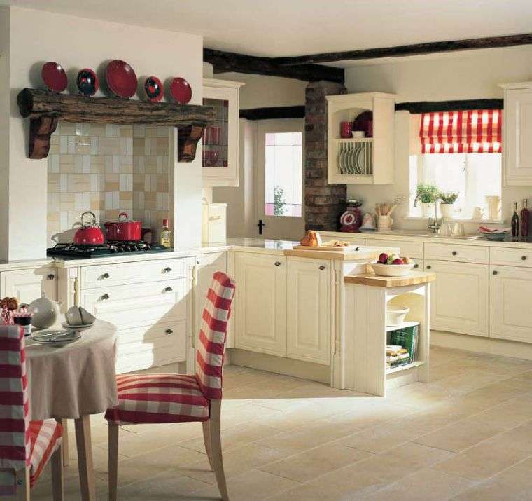 Cucina bianca in stile cottage