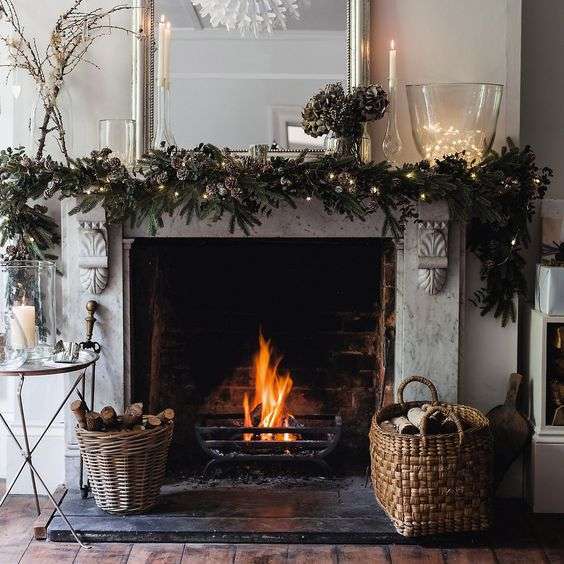 decorazioni-natalizie-per-il-camino