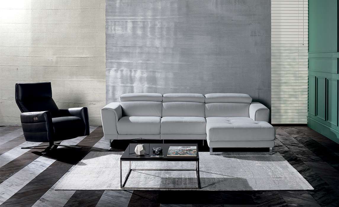 Divani&Divani by Natuzzi modello Lieto