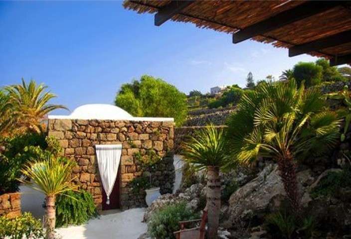 Esterni villa Pantelleria