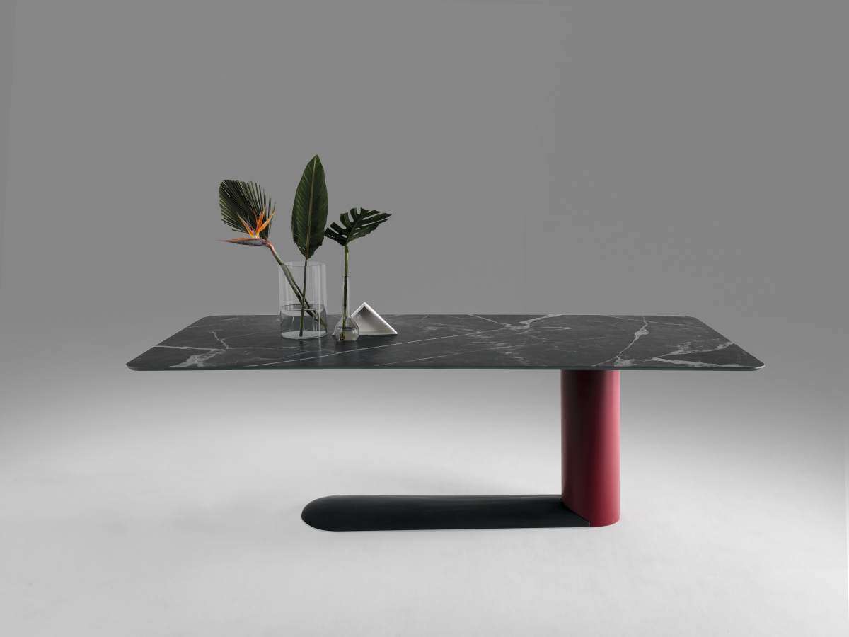 Lago BOLD TABLE