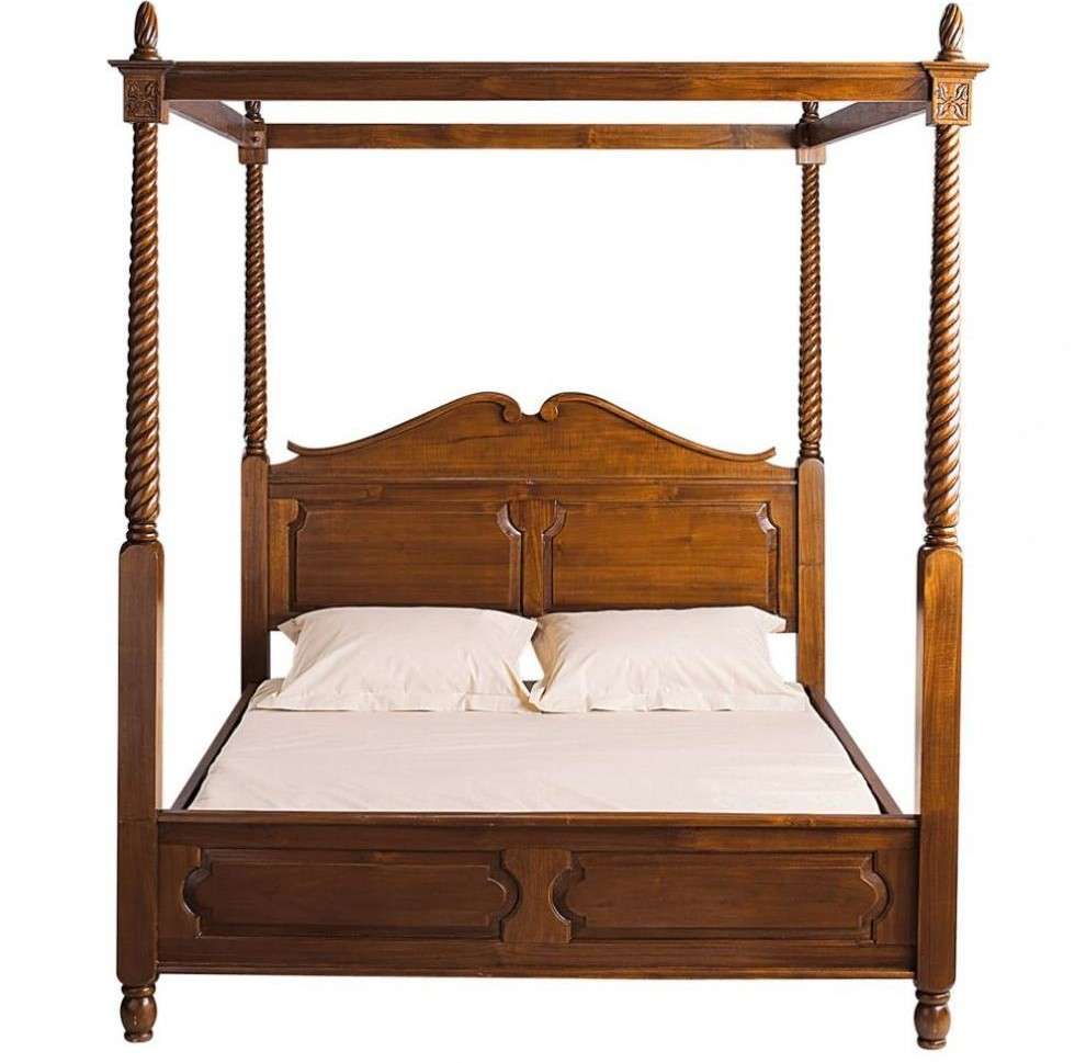 Letto a baldacchino classico