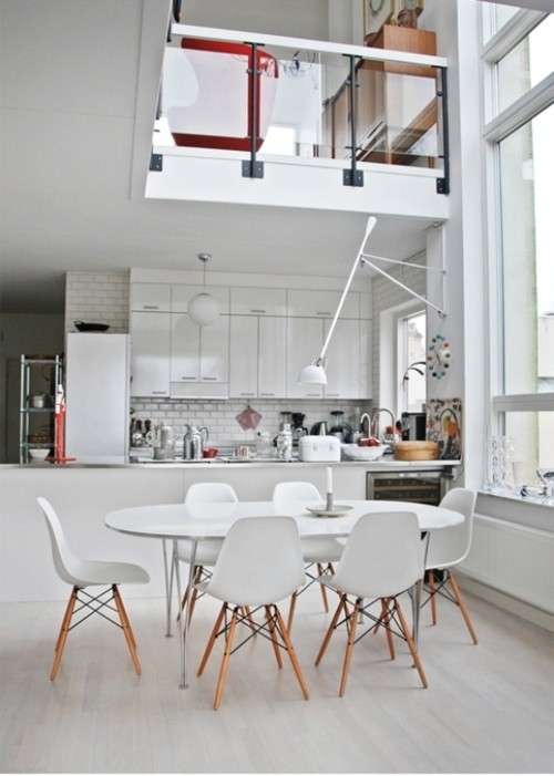 Loft arredato, total white