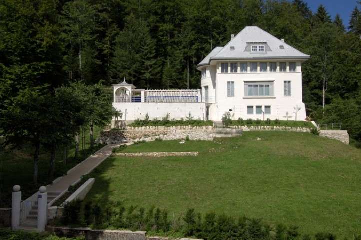 Maison Blance di Le Corbusier