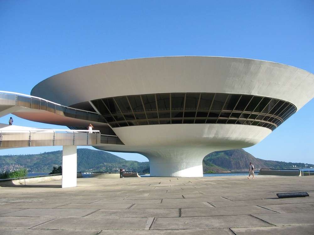 Museo a Niteroi di Oscar Niemeyer
