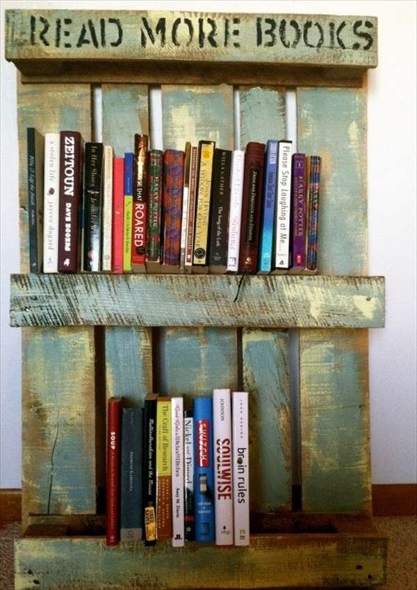 Pallet porta libri