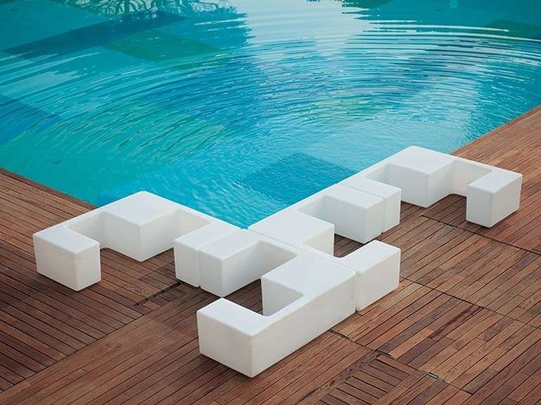 Panca da giardino in plastica