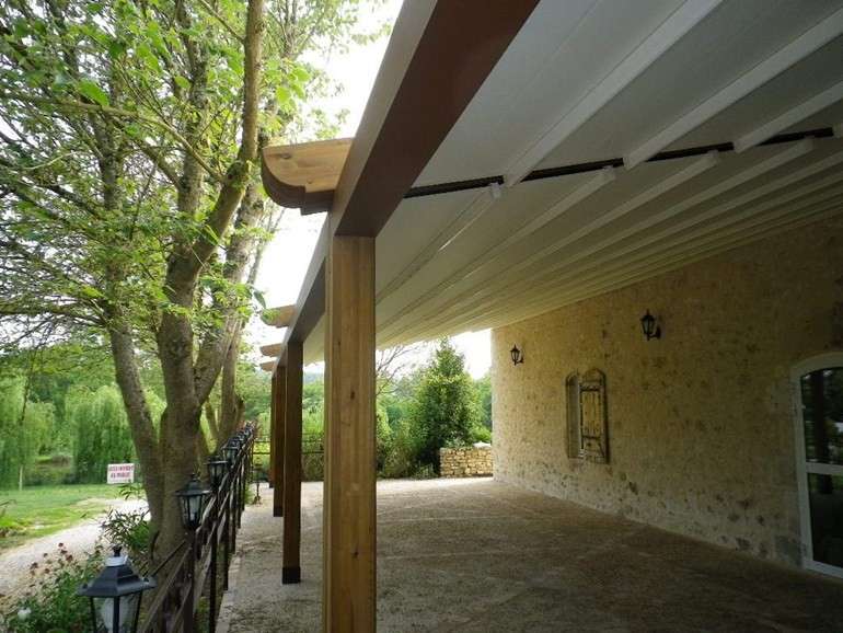 Pergolato da esterno in legno