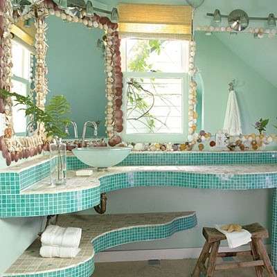 Piastrelle mosaico bagno, verde acqua sui dettagli