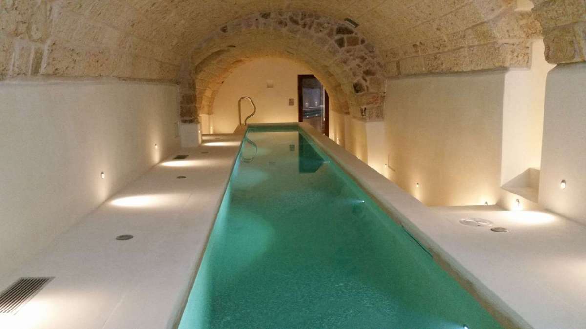 Piscina interna di design