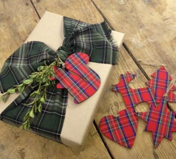 Regali con elementi tartan 