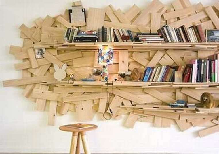 Scarti di legno per libreria