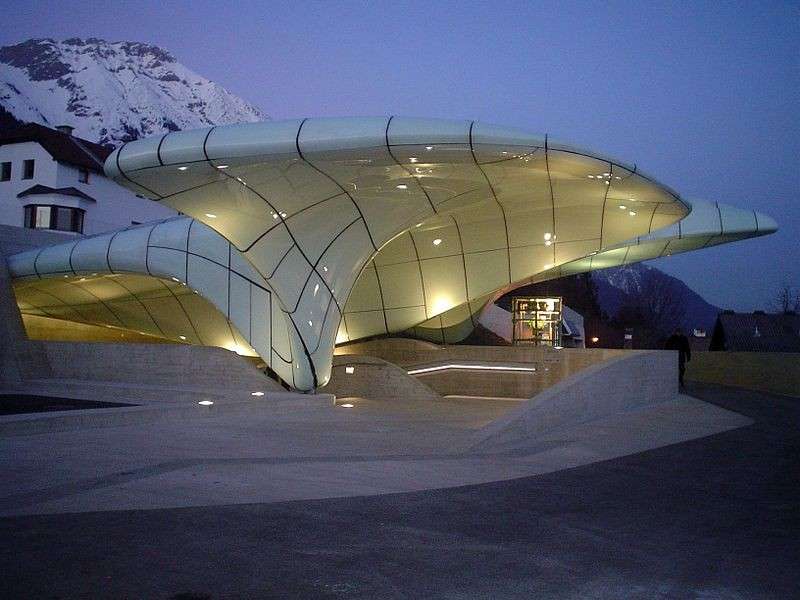 Stazione Funiculare Innsbruck di Zaha Hadid