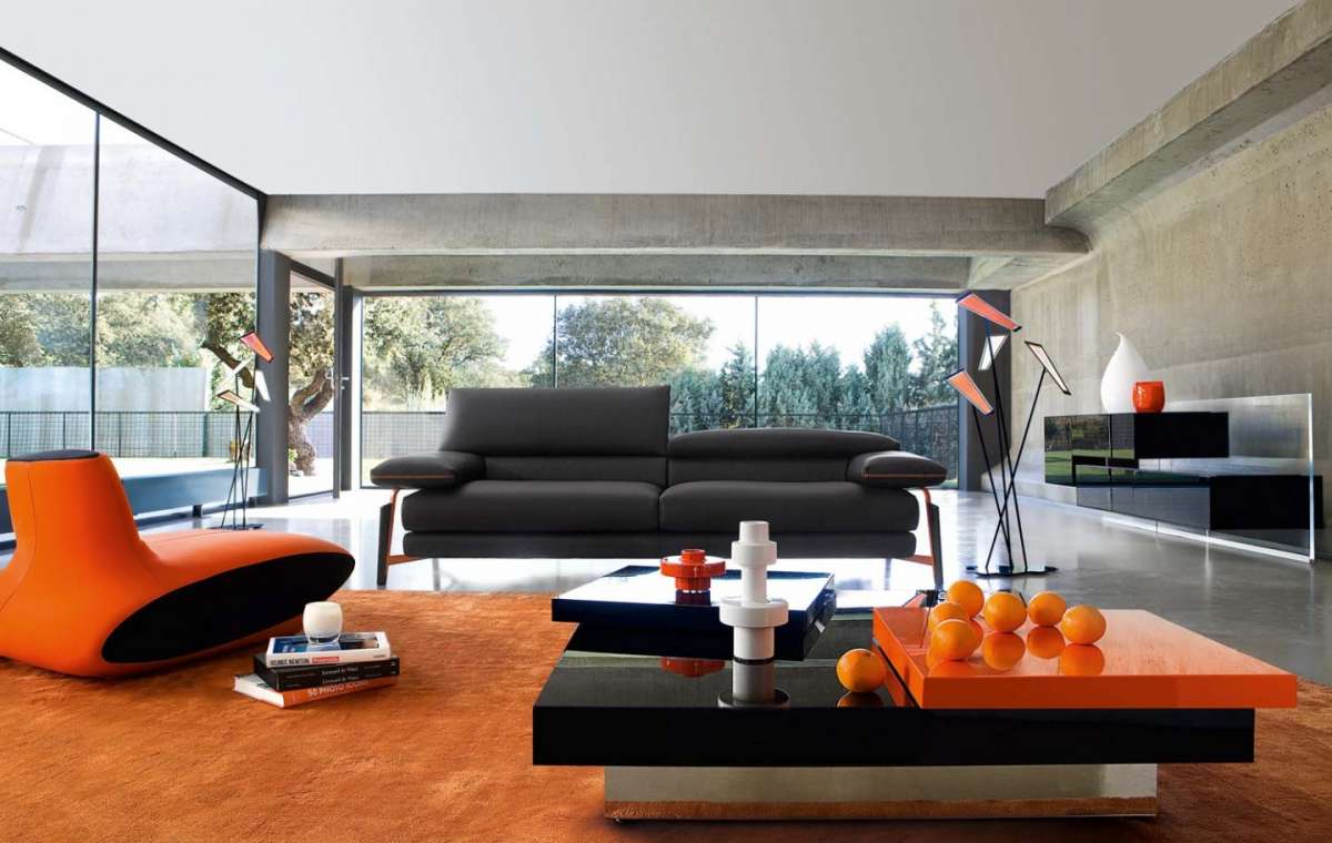 tappeto-e-poltrona-arancioni-