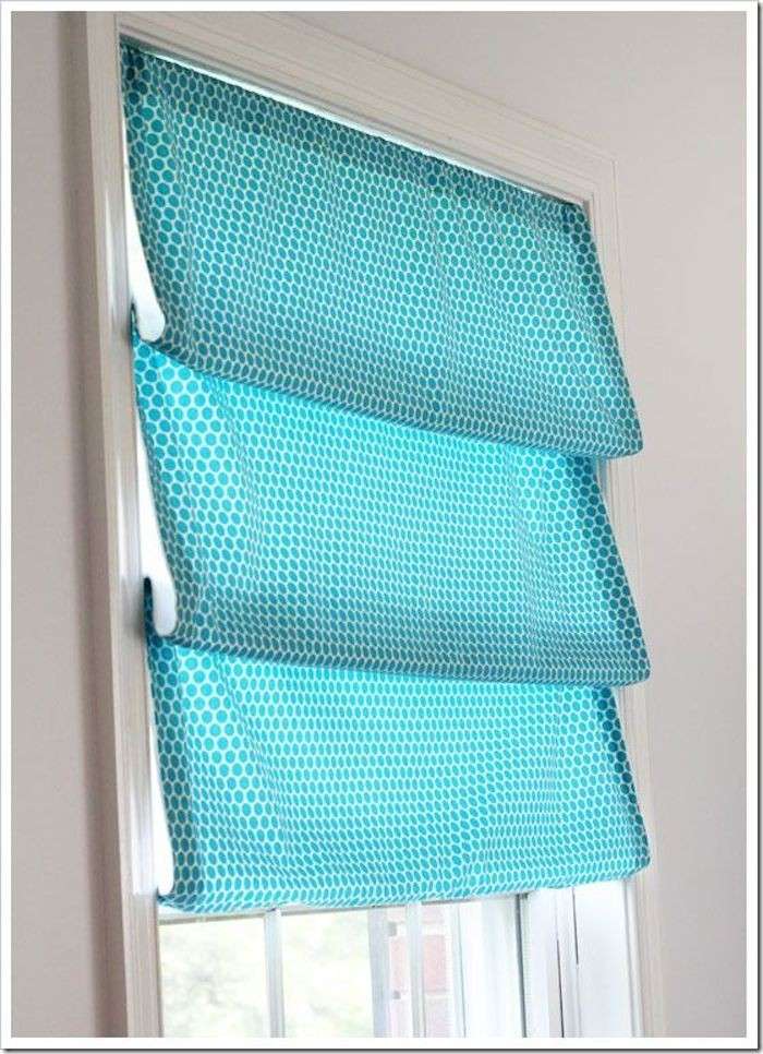 Tenda azzurro con pois