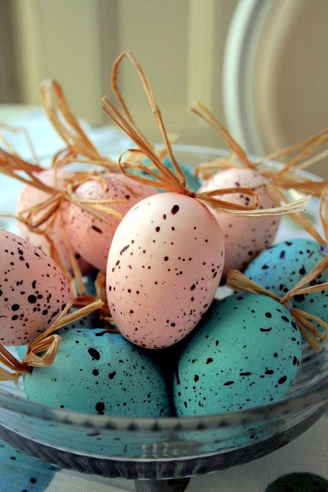 Uova di Pasqua colorate