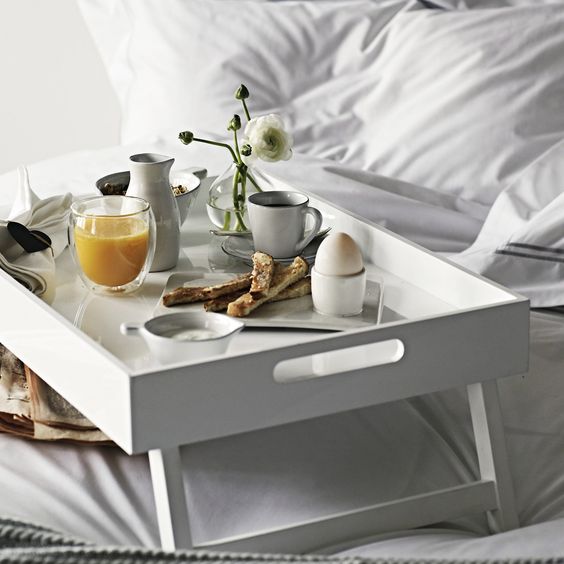 allowance Roar Sculptor 8 vassoi di stile per fare colazione a letto | Design Mag