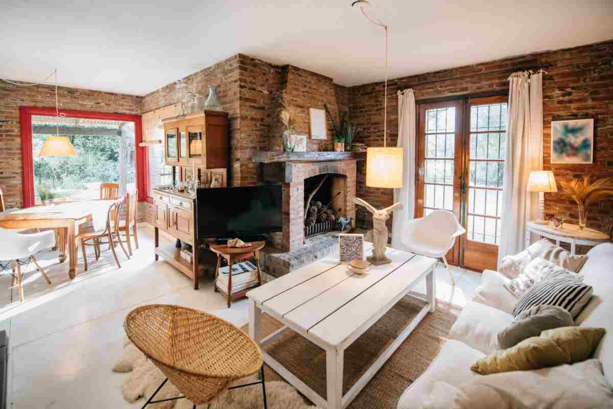 living arredato in stile rustico