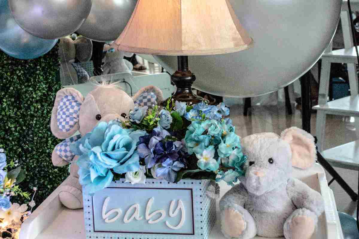 Peluche per decorare la casa per un baby shower