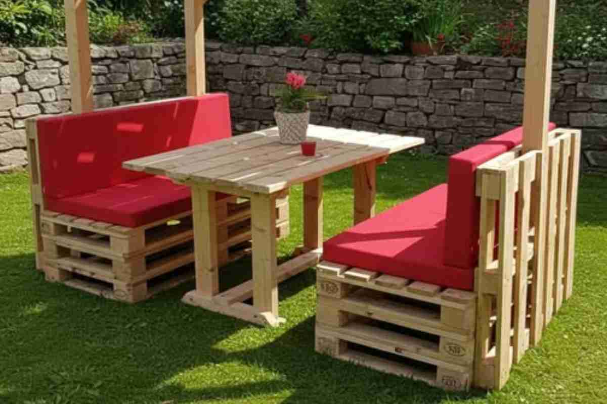 Tavolo e panche in pallet fai da te