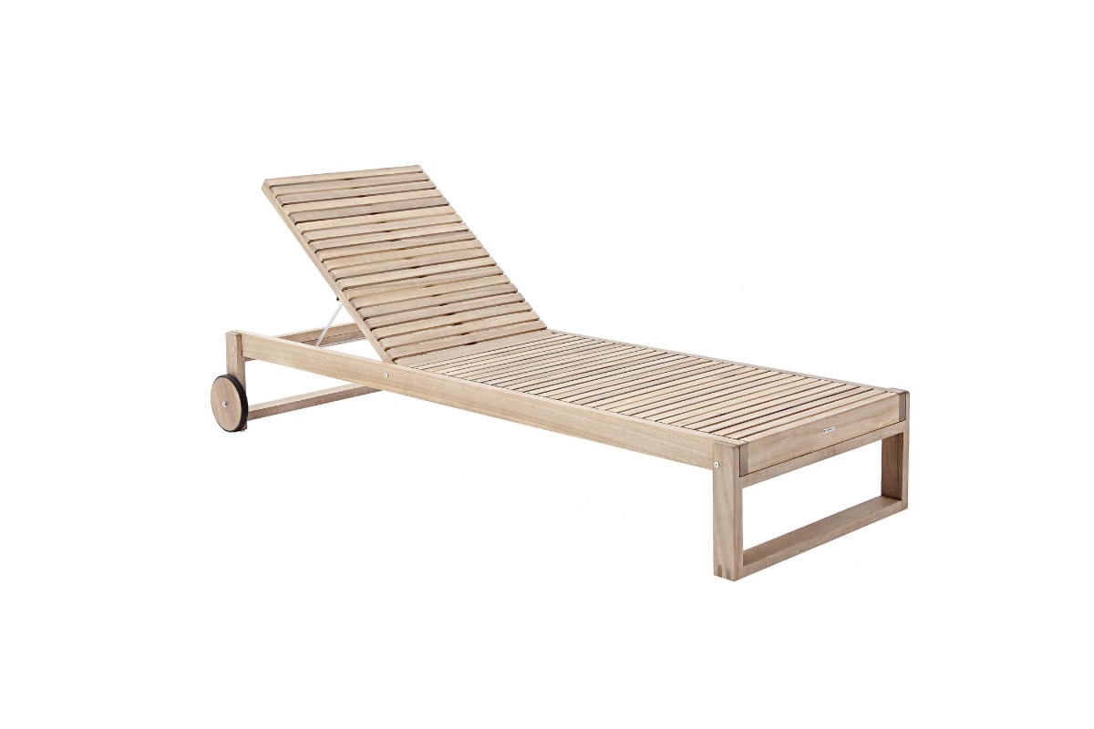 Lettino prendisole in legno