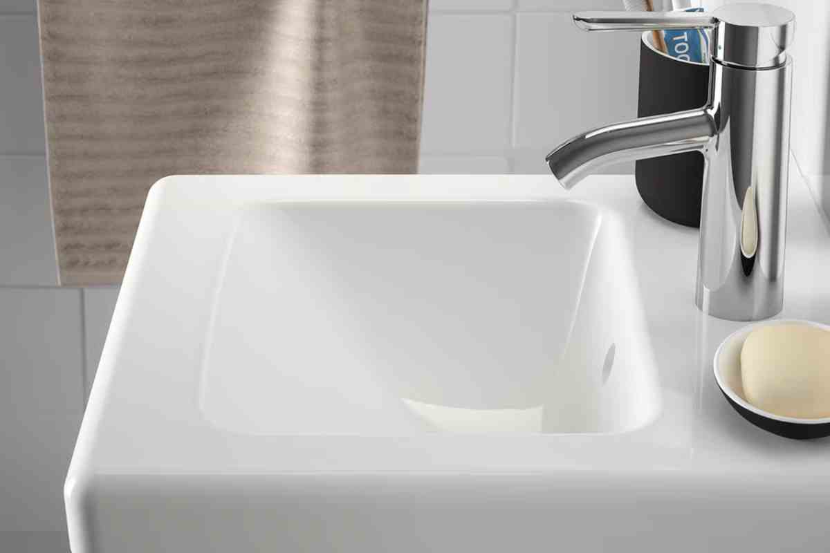Lavabo squadrato TVÄLLEN Ikea