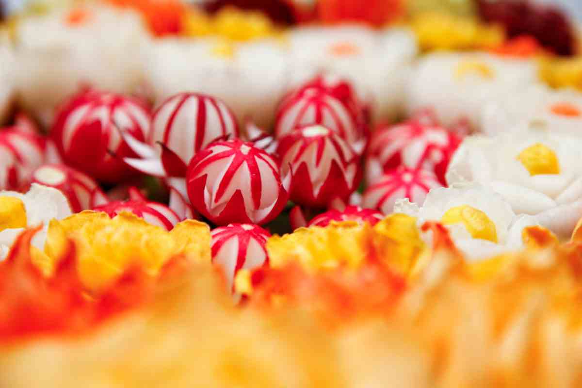 Decorazioni frutta e verdura per abbellire il buffet
