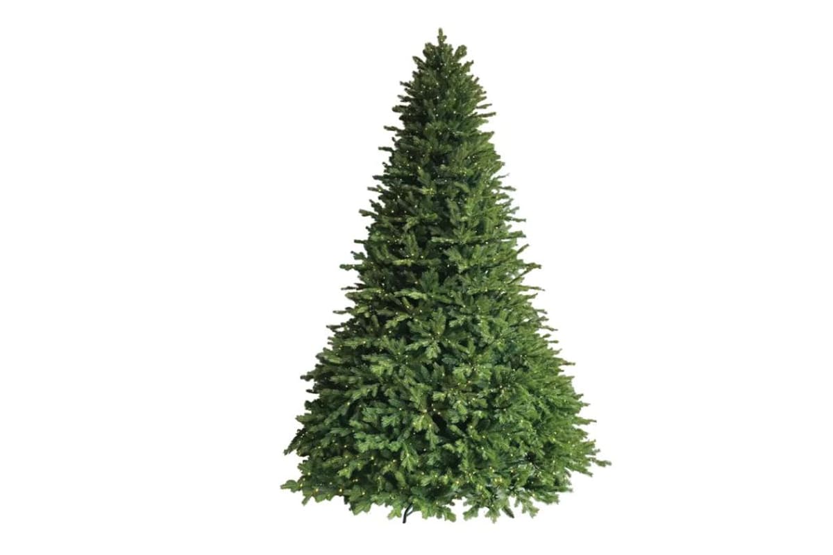 albero di natale verde con mini lucine integrate