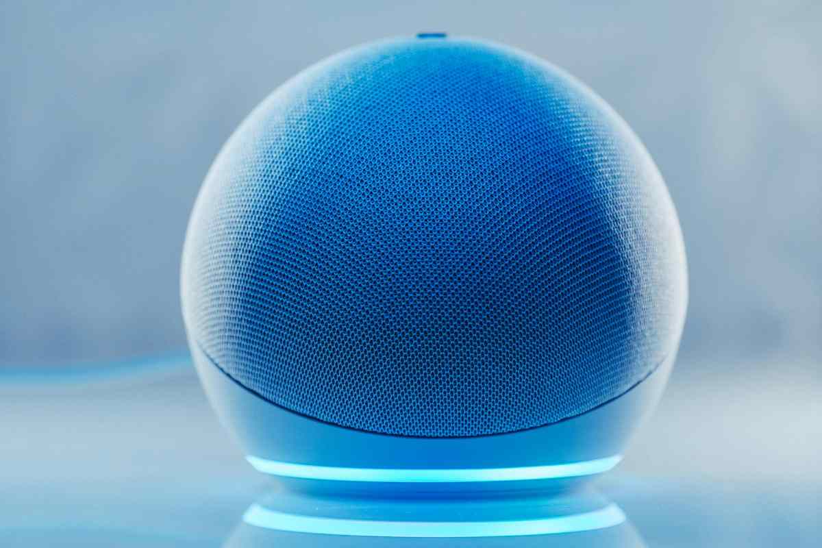 alexa accesa per azionare gli oggetti compatibili della casa smart