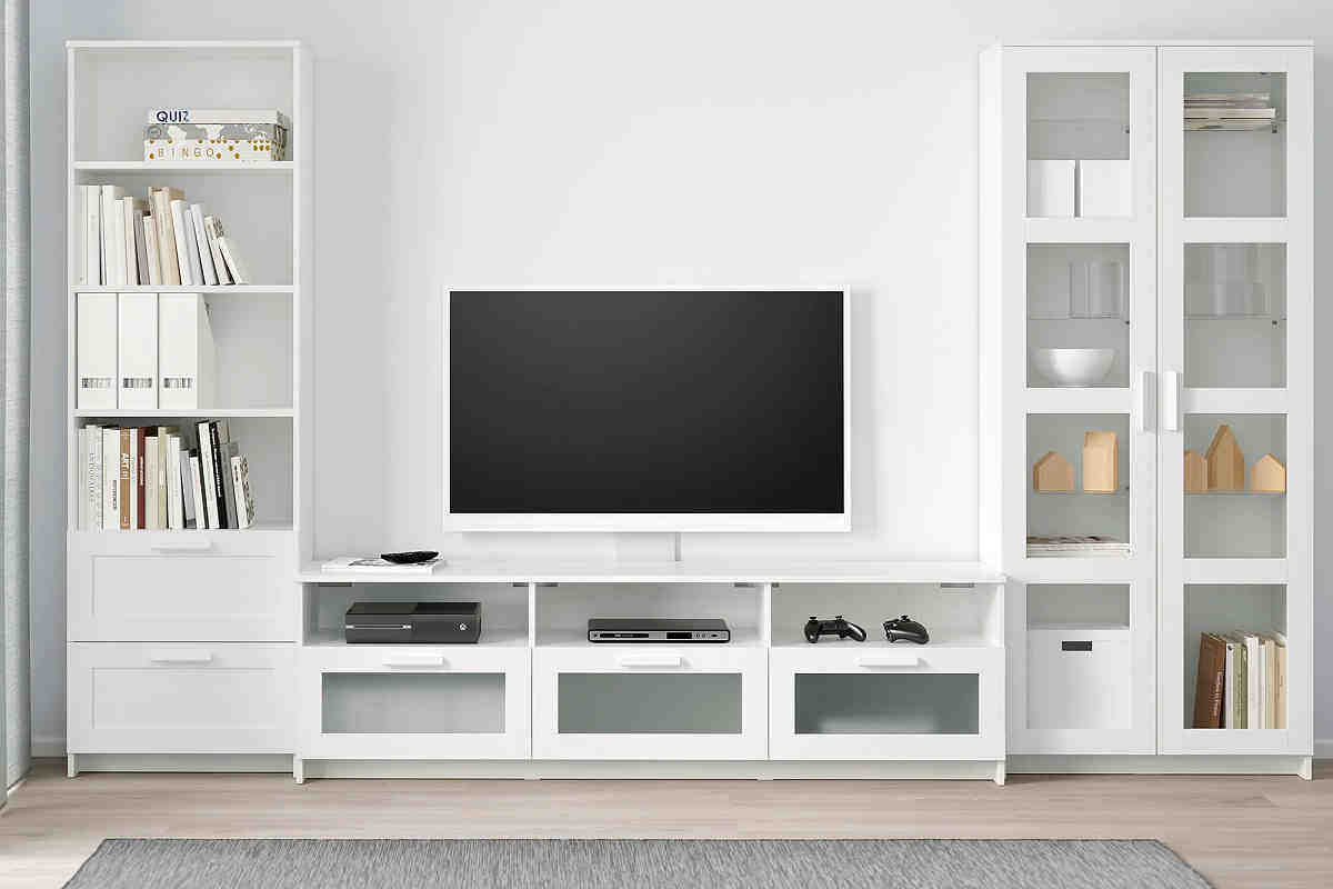 mobile porta tv brimnes ikea con libreria e scaffali