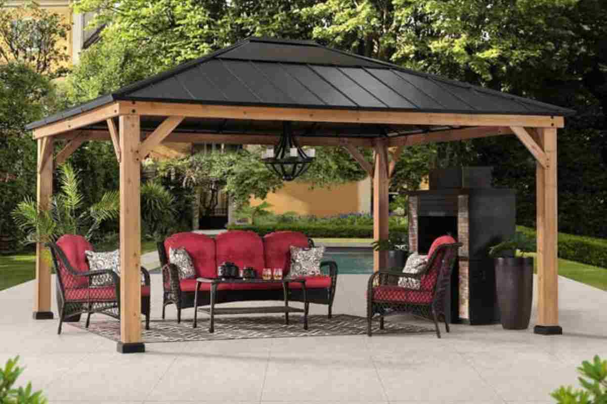 Gazebo in legno da giardino Leroy Merlin