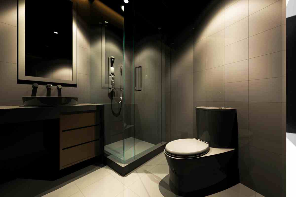Sanitari monoblocco in un bagno moderno