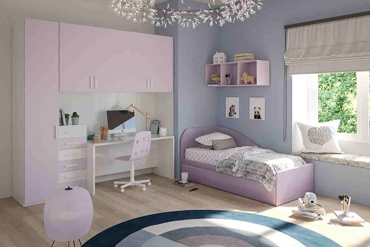 camera da letto per bambine con arredi nei toni del rosa e del lilla