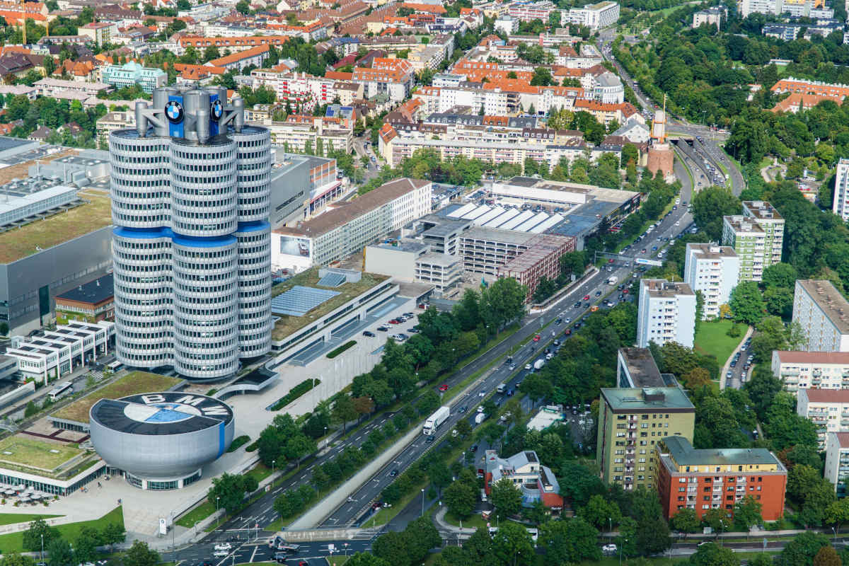 palazzo sede della Bmw a Monaco, veduta aerea