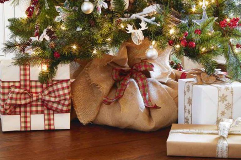 Copribase Albero Di Natale Fai Da Te Copribase albero di Natale: le idee più originali da copiare | DesignMag