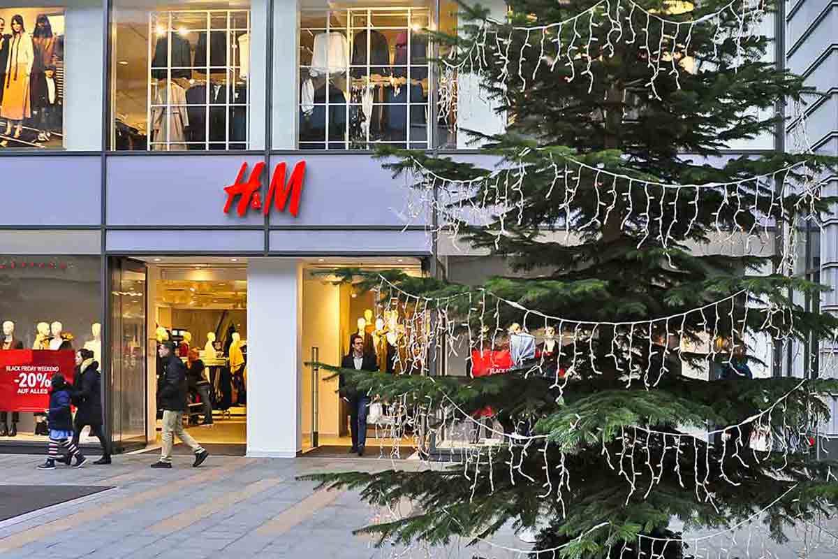 Negozio H&M a natale