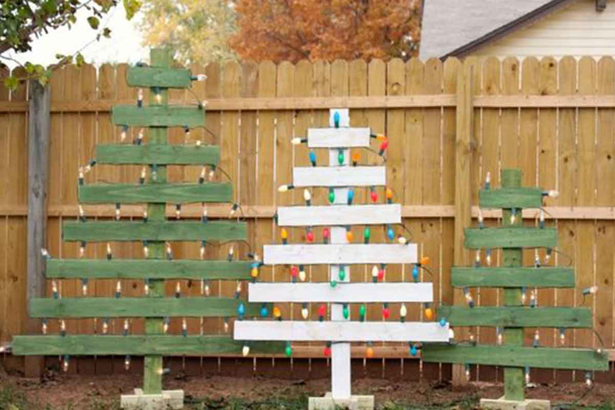 alberi di natale fai da te con pallet