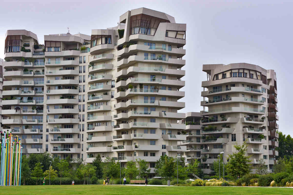 palazzi della residenza libeskind a Milano