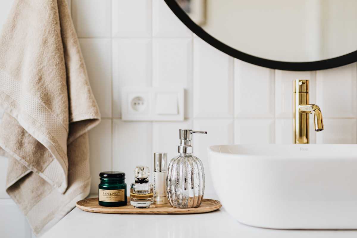 Rendi il bagno un luogo bello e accogliente: 10 oggetti di design che lo trasformano