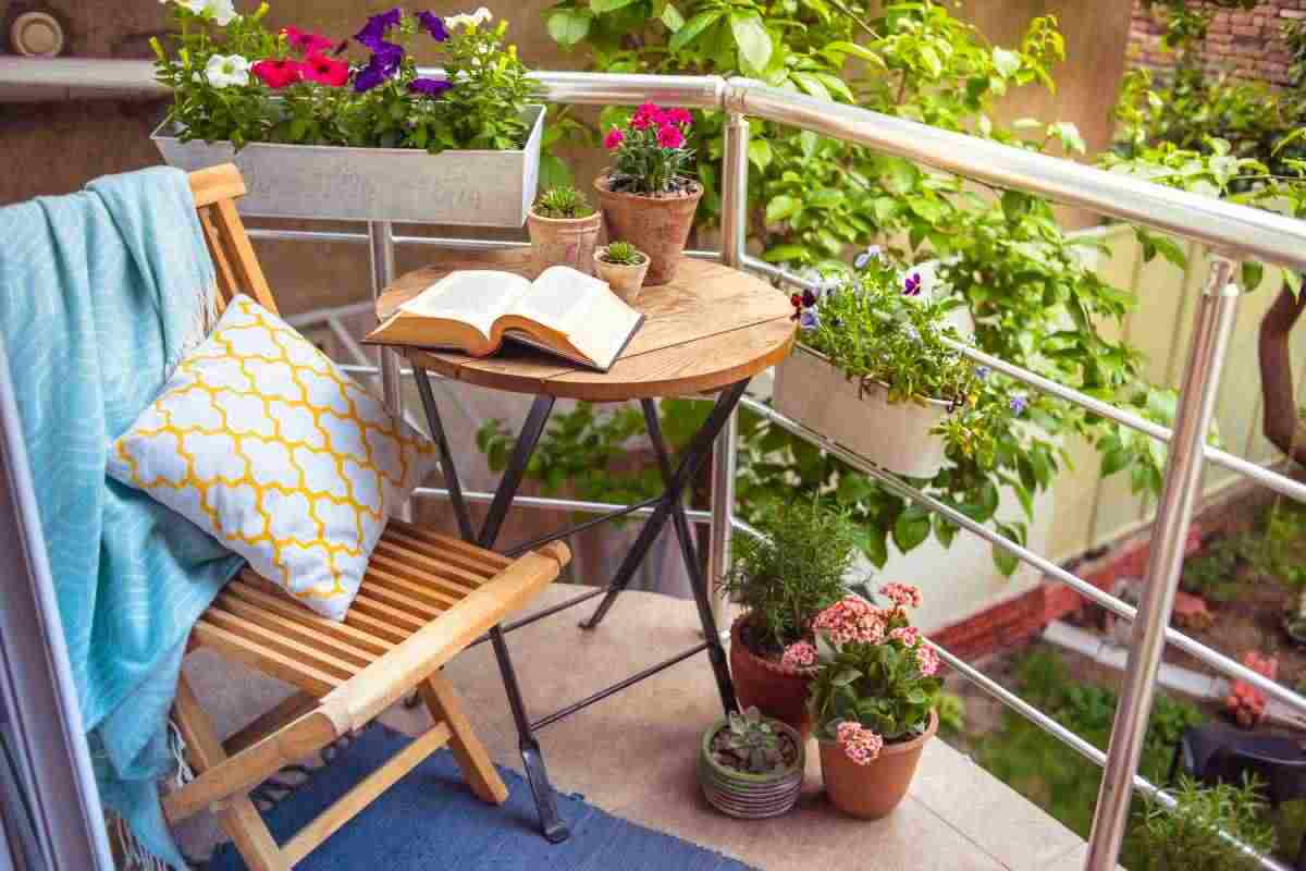 Il modo più facile per arredare il terrazzo di casa tua: pochi euro e ottima resa