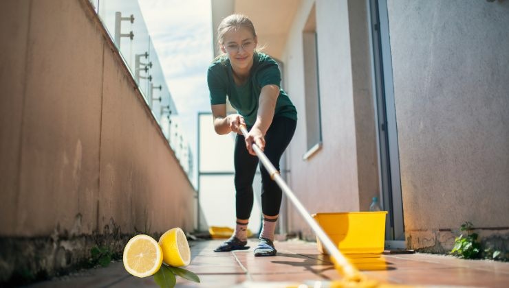 Rimedi naturali per pulire il balcone