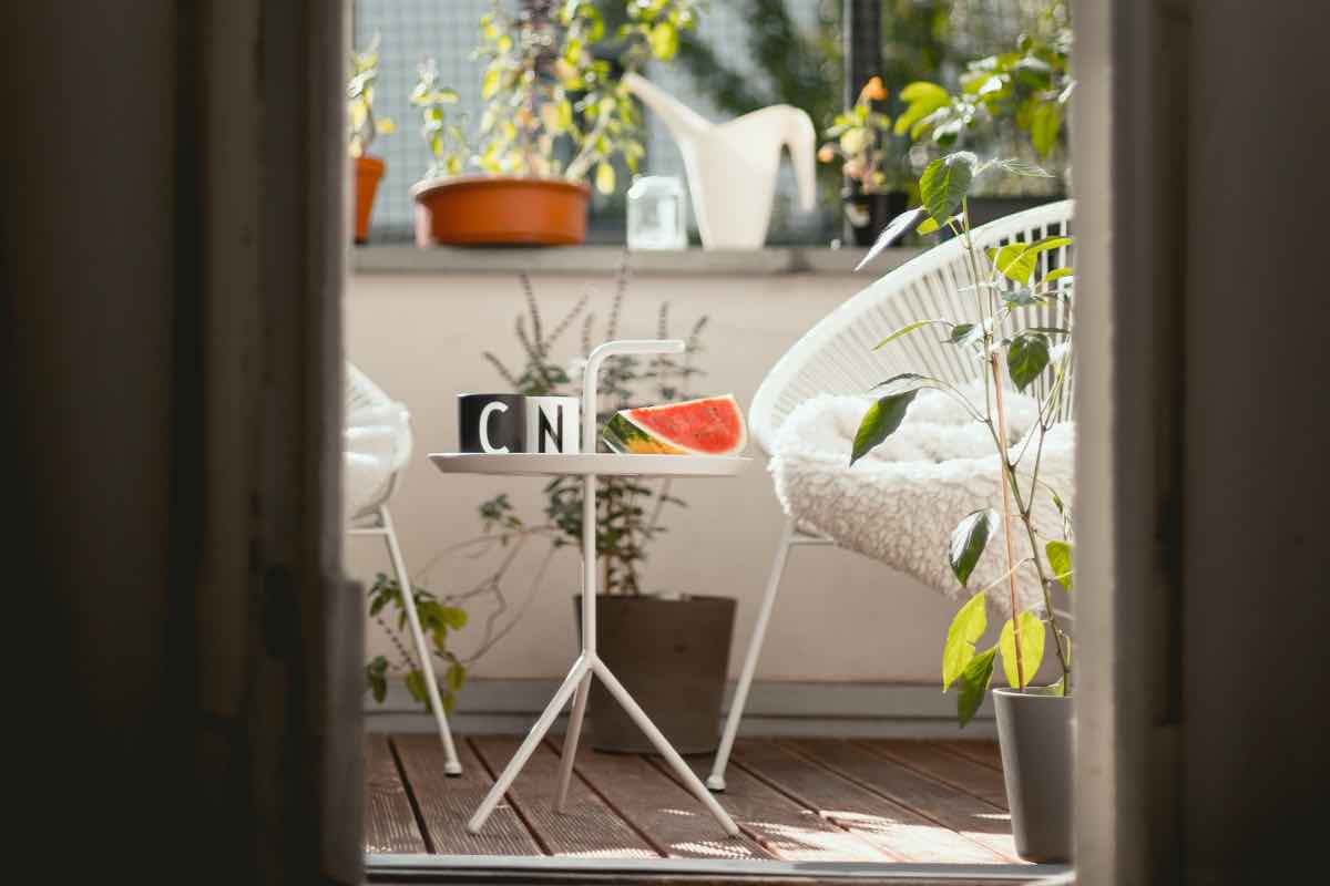 Opta per questa bellissima decorazione estiva in balcone