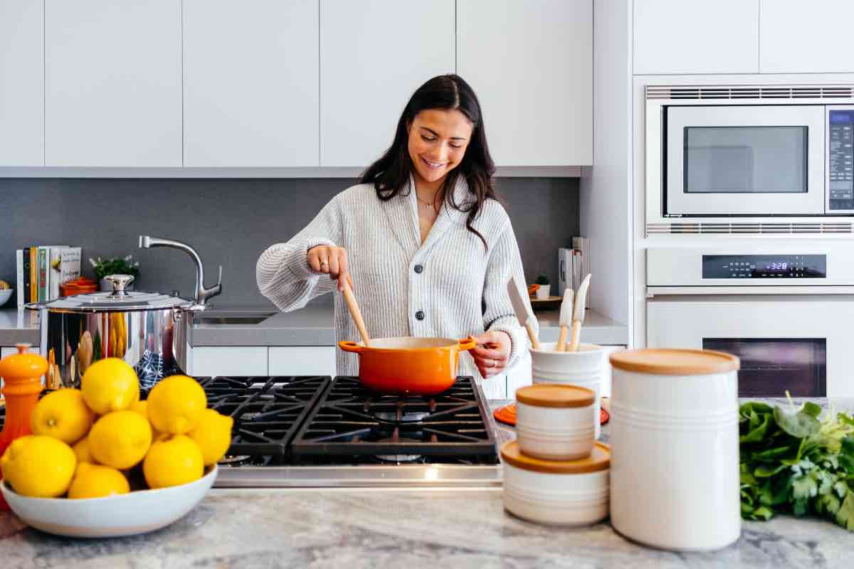 Ecco come dovresti arredare al meglio la tua cucina